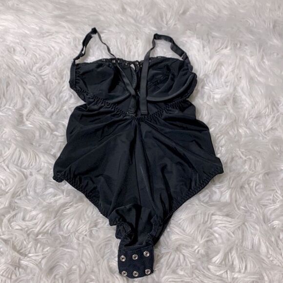 SMOOTHIE Beyond Backless shapewear lace detail convertible straps snaps sz 34C - Picture 8 of 9